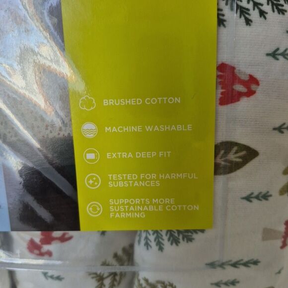 Cuddl Duds King Size Christmas Pine Trees Gnomes Mushrooms King Size Sheet Set - Picture 6 of 8